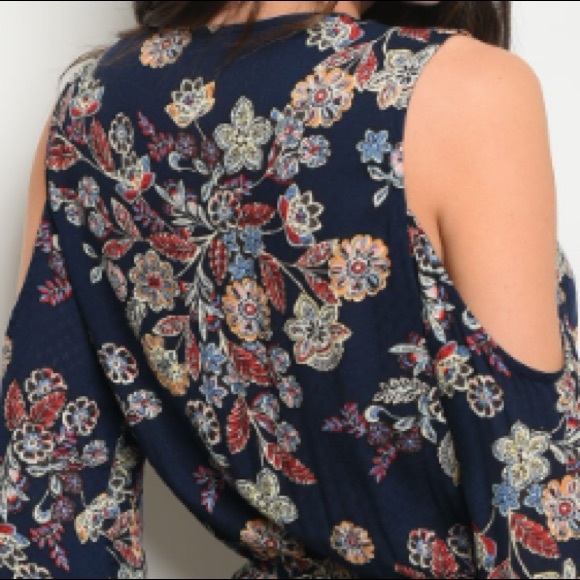 Navy bell sleeve cold shoulder floral romper - Picture 4 of 6